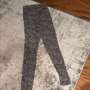 AERIE SIZE XS OFFLINE Leopard Print Leggings